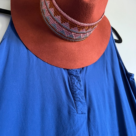 Sleeveless “Violet B” Blue Tunic Top with high low details. - Picture 8 of 12